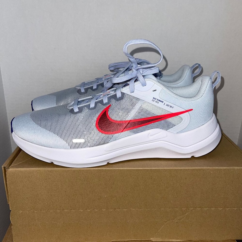 NIKE DOWNSHIFTER 12 (DD9293-006) MENS SIZE 12 GREY/BRIGHT CRIMSON